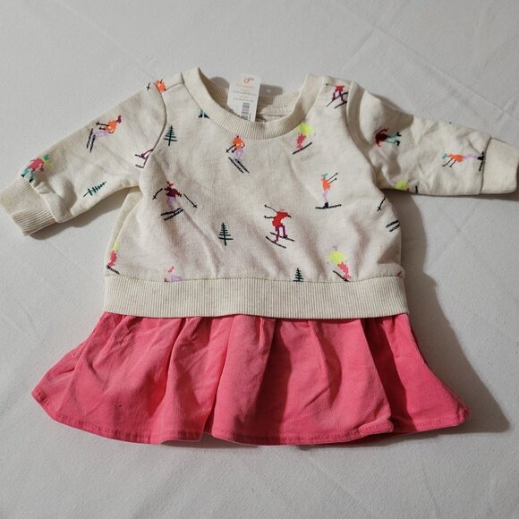 Gymboree  Skiers dress Diaper cover NWT 0-3 month. Mixed Bin Z25 - Picture 1 of 2